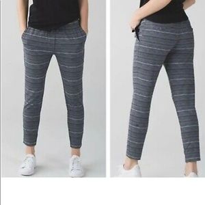 Lululemon jet crop slim